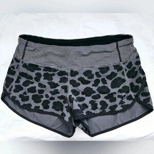 Lululemon Speed Gym  shorts sz 6 Athletic Workout gadget pocket Gray pattern